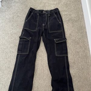 BDG Urban Outfitters Cargo pants. Size 26